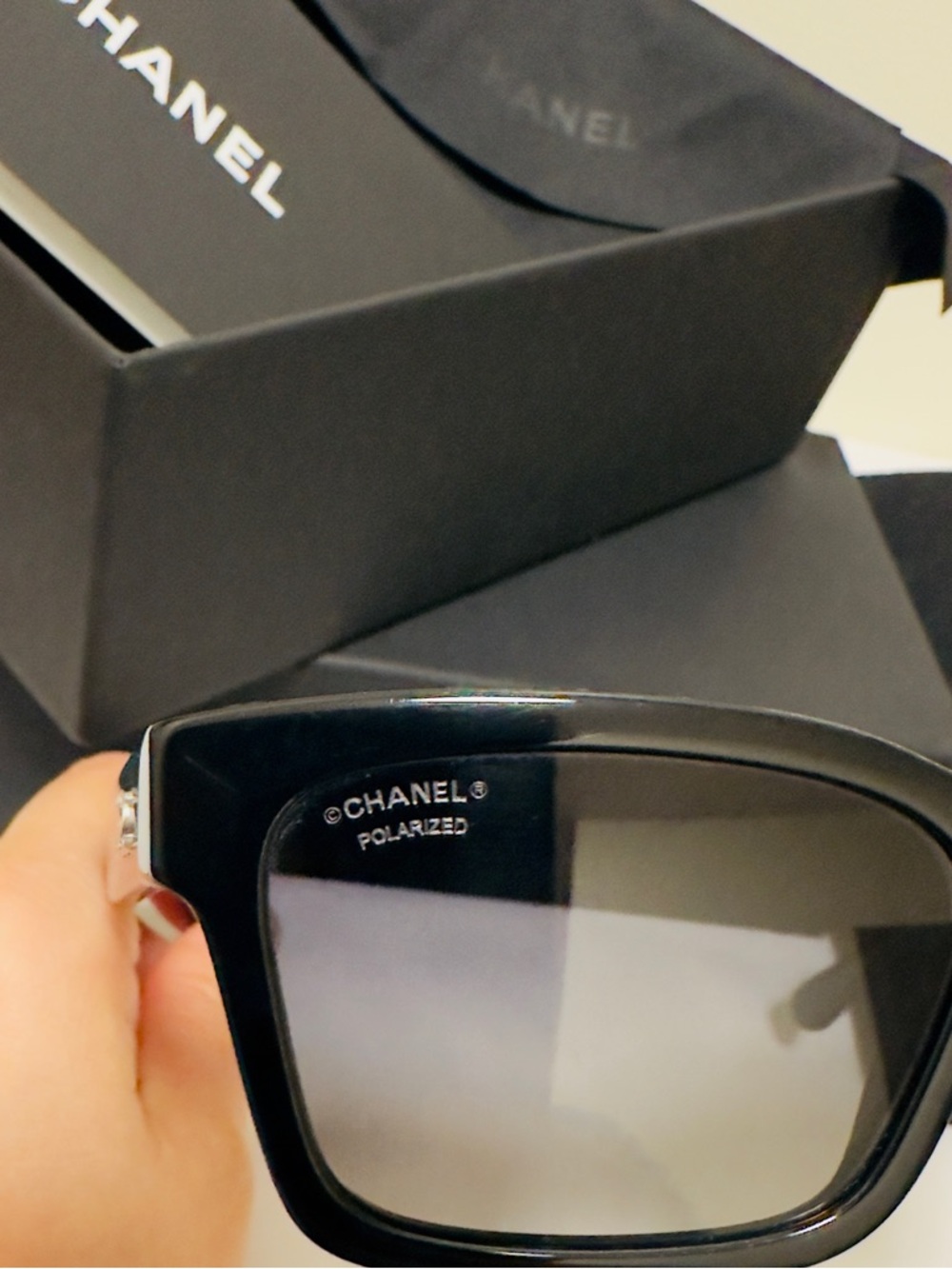 CHANEL Black Sunglasses with Dark Gradient Lenses and Quilted Case style 5417 - Picture 4 of 11